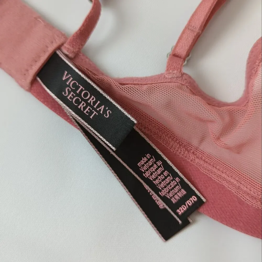 Victoria's Secret Womens Bra‎ 32D High Neck Dusty Pink Underwire Intimates EUC